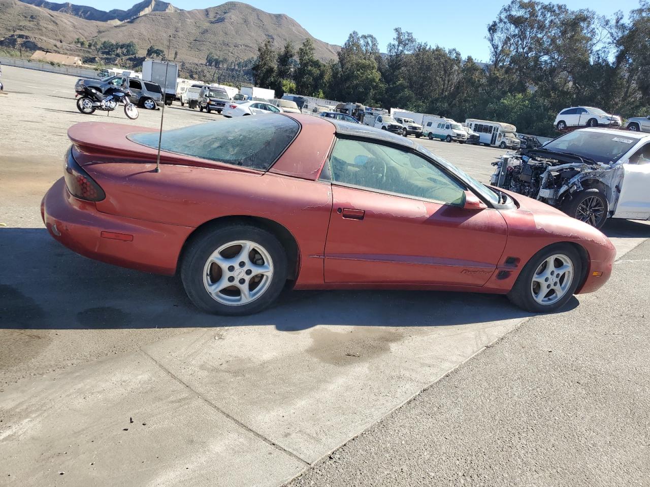 Lot #2928396856 1998 PONTIAC FIREBIRD