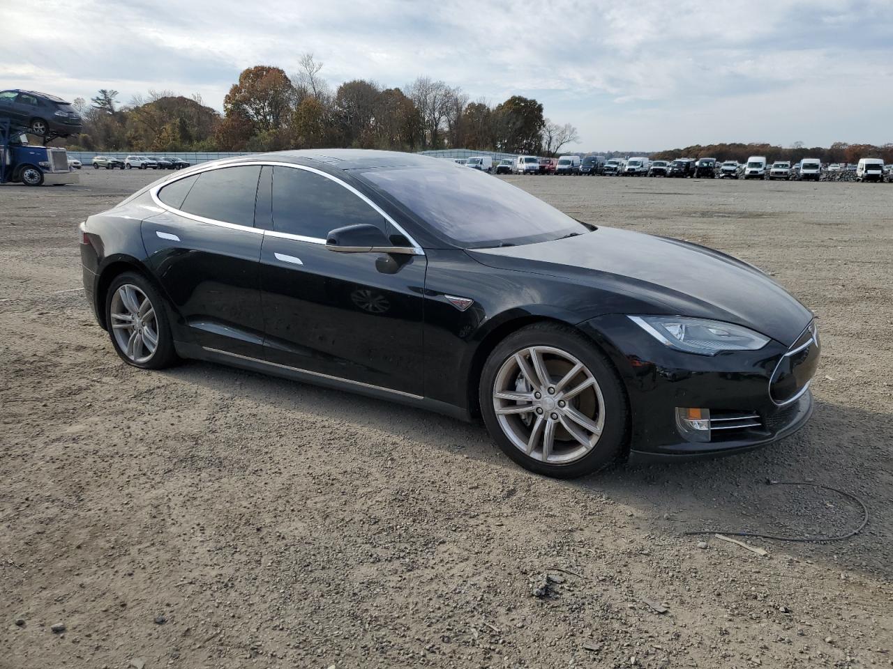 Lot #2991350354 2014 TESLA MODEL S 60