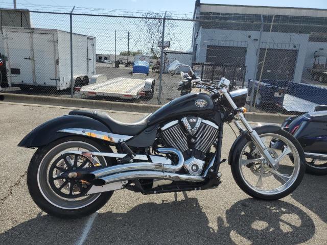 2011 VICTORY MOTORCYCLES JACKPOT ST - 5VPXB36NXB3005013