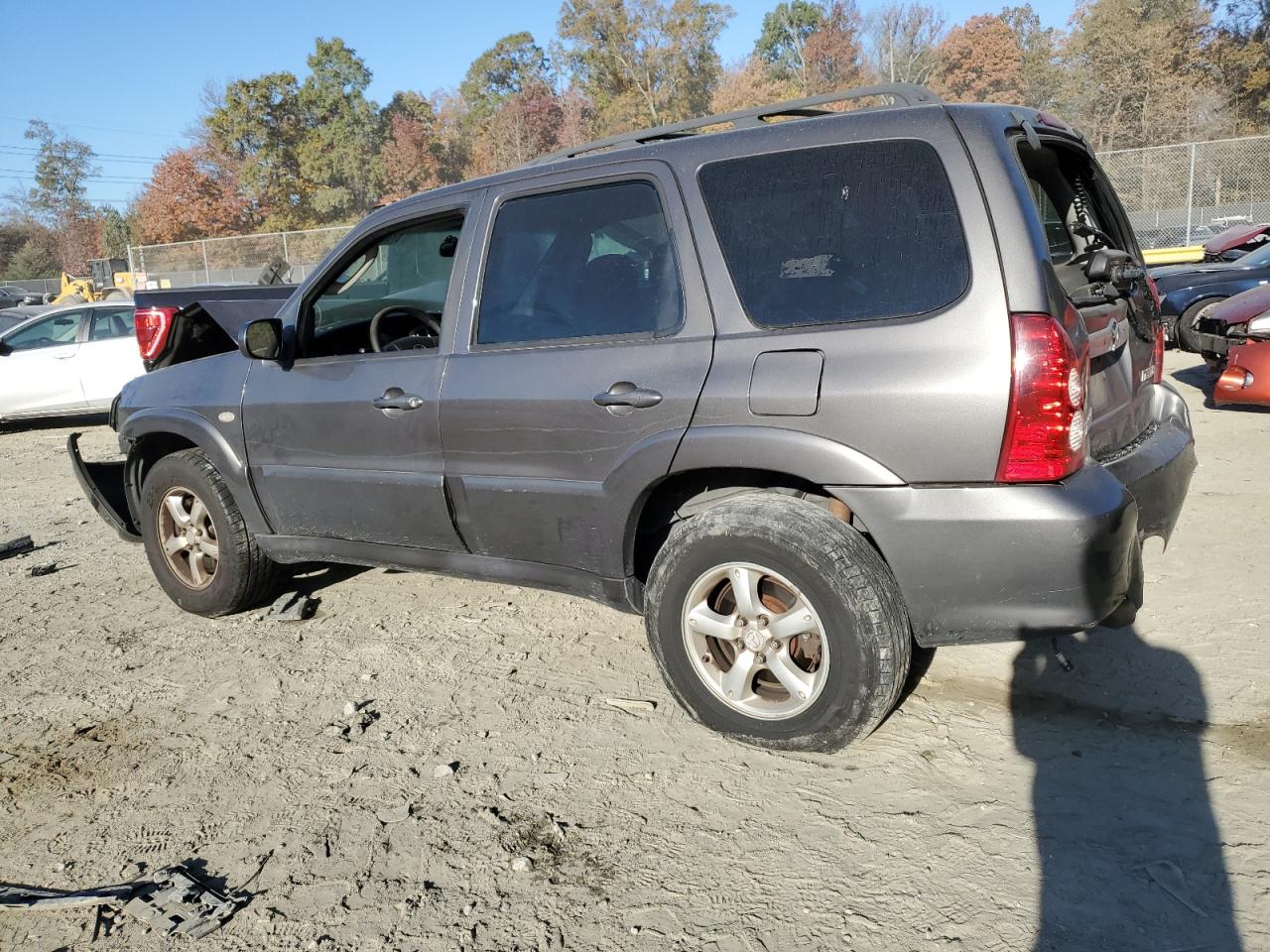 Lot #2969904930 2005 MAZDA TRIBUTE S