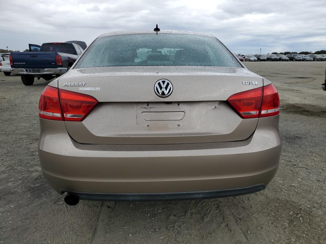 Lot #3008996529 2015 VOLKSWAGEN PASSAT SE