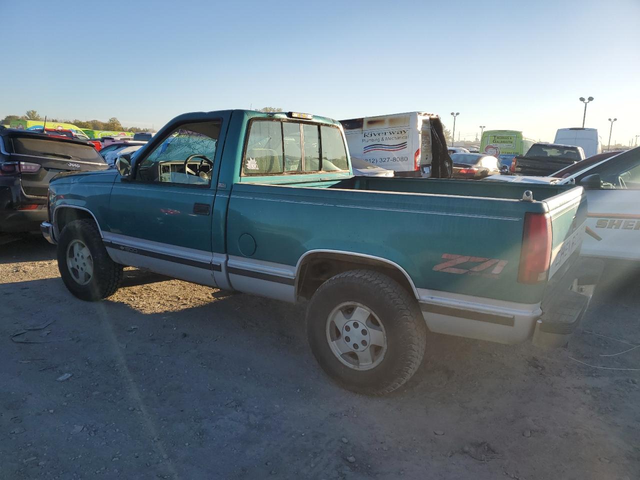 Lot #2962503732 1994 CHEVROLET GMT-400 K1