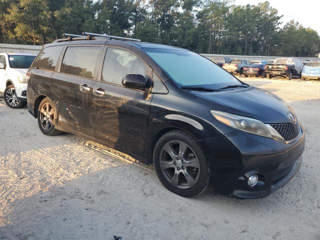 2017 TOYOTA SIENNA SE 5TDXZ3DC2HS827193