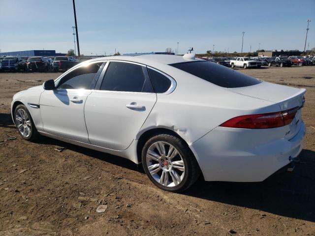 VIN SAJBD4BVXHCY30154 2017 Jaguar XF, Premium no.2