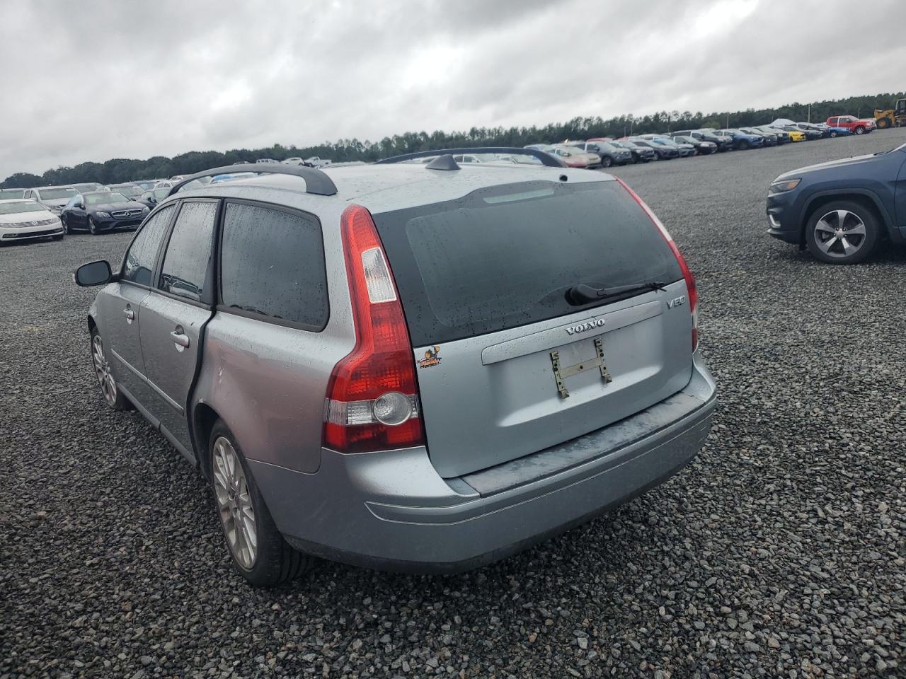 VOLVO V50 2.4I 2007 silver  gas YV1MW382672289367 photo #3