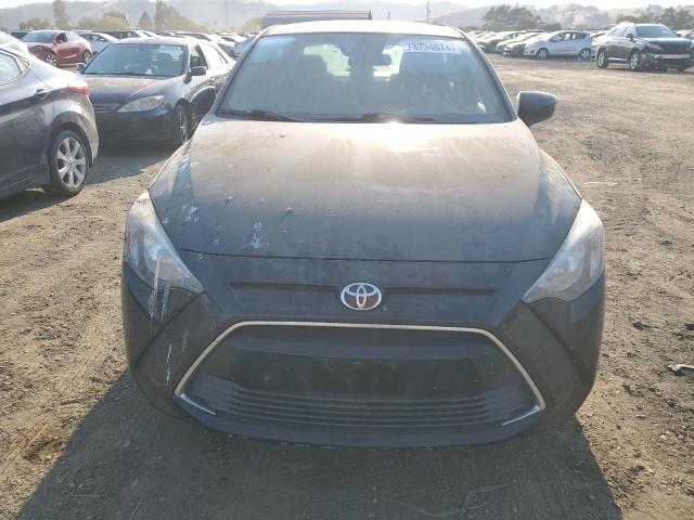 VIN 3MYDLBYV2JY314875 2018 Toyota Yaris no.5