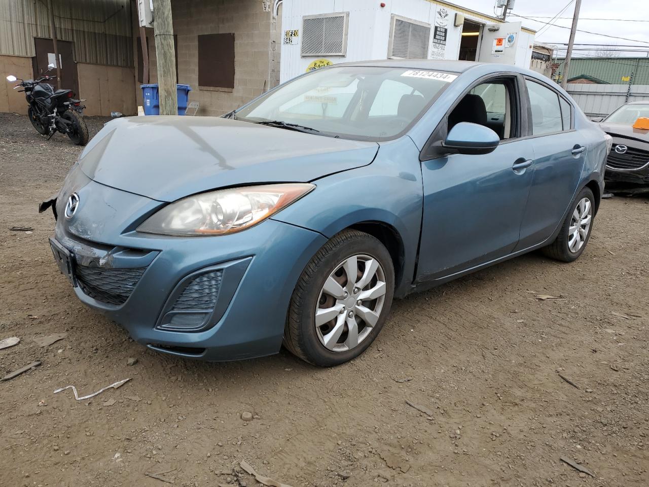 Lot #2959291419 2011 MAZDA 3 I