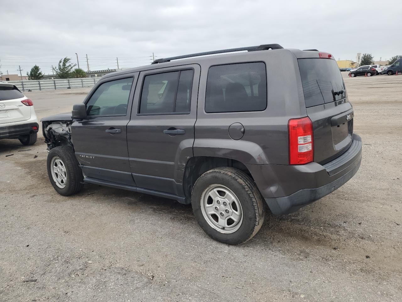 Lot #2919000561 2016 JEEP PATRIOT SP