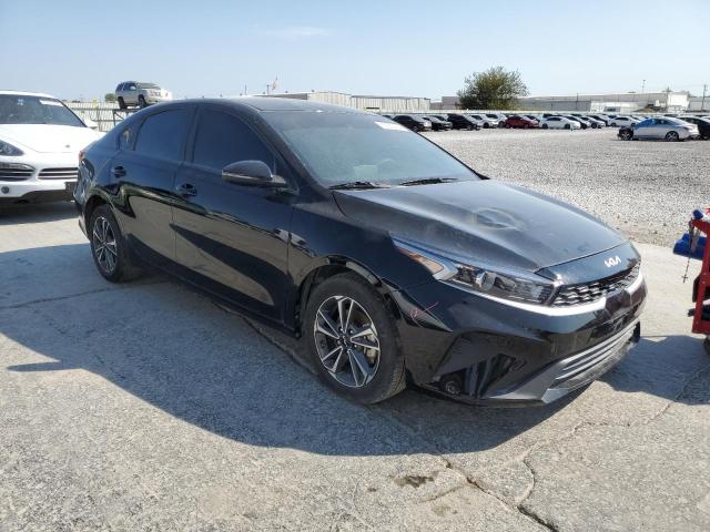 VIN 3KPF24ADXPE672209 2023 KIA Forte, LX no.4