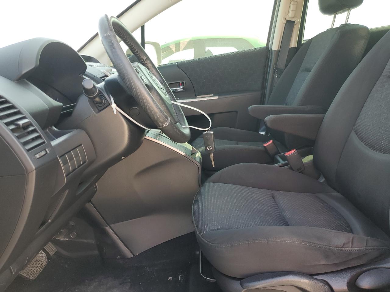 Lot #3096941645 2009 MAZDA 5