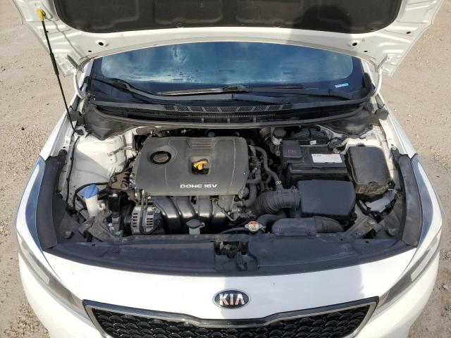 VIN 3KPFK4A7XJE230189 2018 KIA Forte, LX no.11