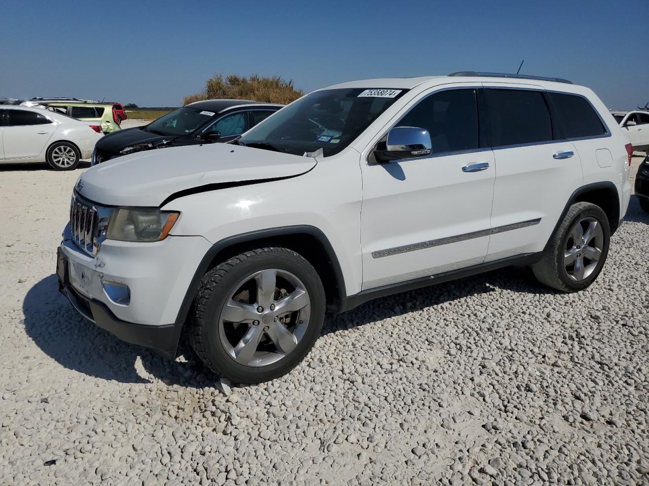  Salvage Jeep Grand Cherokee