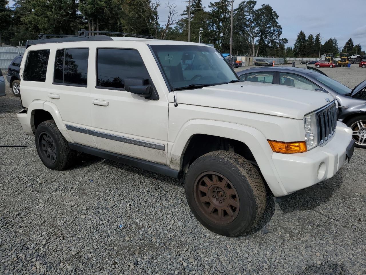 Lot #3051349660 2010 JEEP COMMANDER