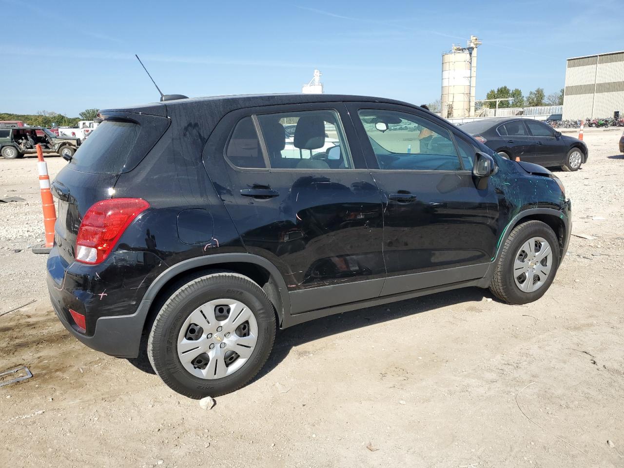 Lot #2883373389 2017 CHEVROLET TRAX LS