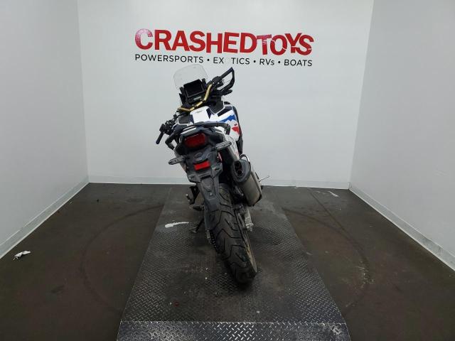 2024 HONDA CRF1100 A4 JH2SD15B7RK000339