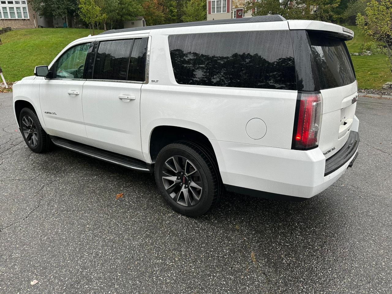 GMC YUKON XL K 2017 white 4dr spor gas 1GKS2GKC4HR119927 photo #4