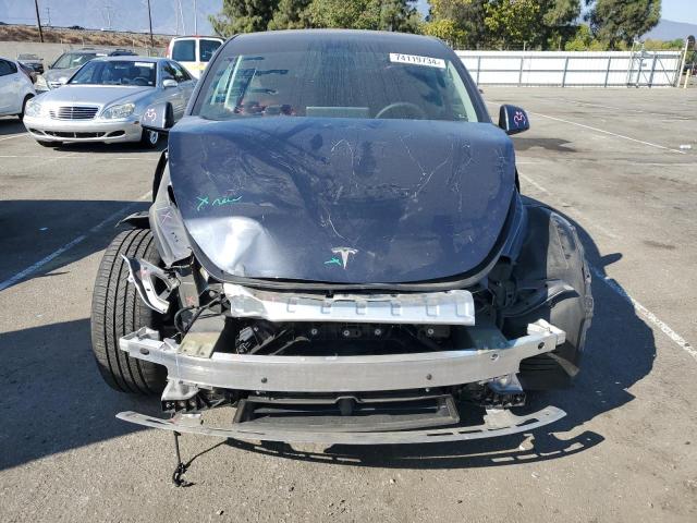 VIN 7SAYGDEF2NF355590 2022 Tesla MODEL Y no.5