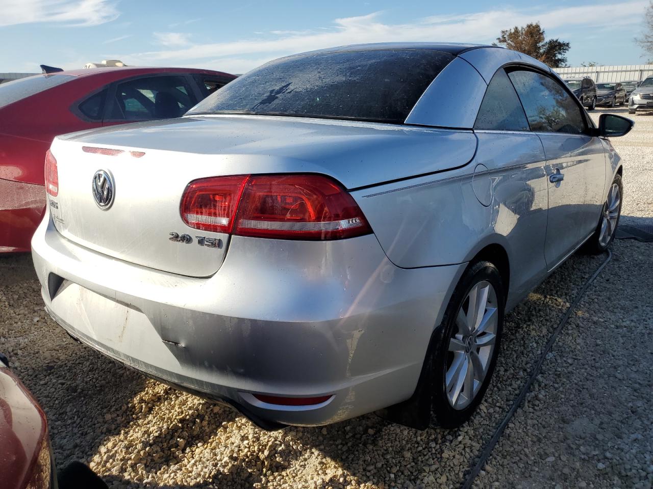 Lot #2994245903 2014 VOLKSWAGEN EOS KOMFOR