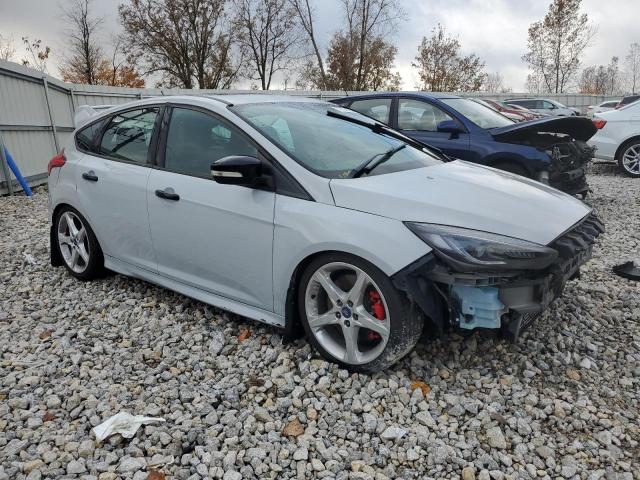 VIN 1FADP3L92GL280138 2016 Ford Focus, ST no.4