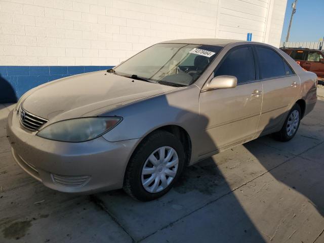 TOYOTA CAMRY 2005 beige  gas 4T1BE32K95U553932 photo #1