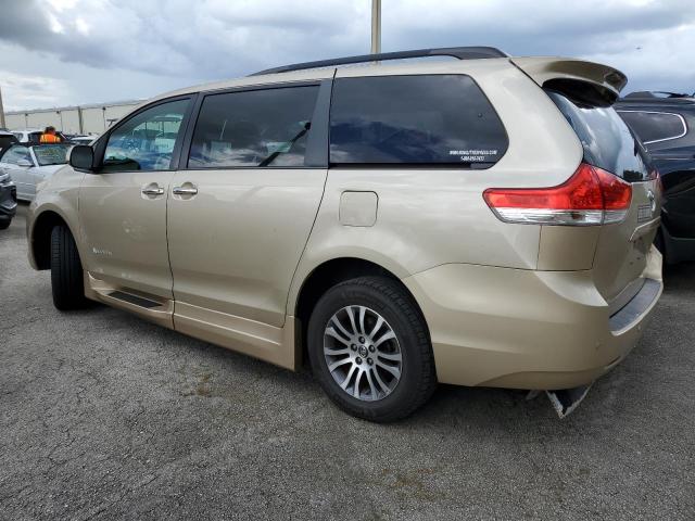 VIN 5TDYK3DC8ES520079 2014 Toyota Sienna, Xle no.2