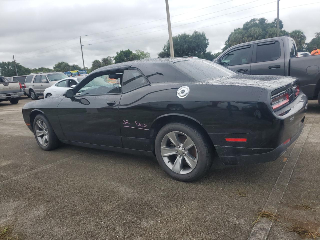 Lot #2885983208 2015 DODGE CHALLENGER