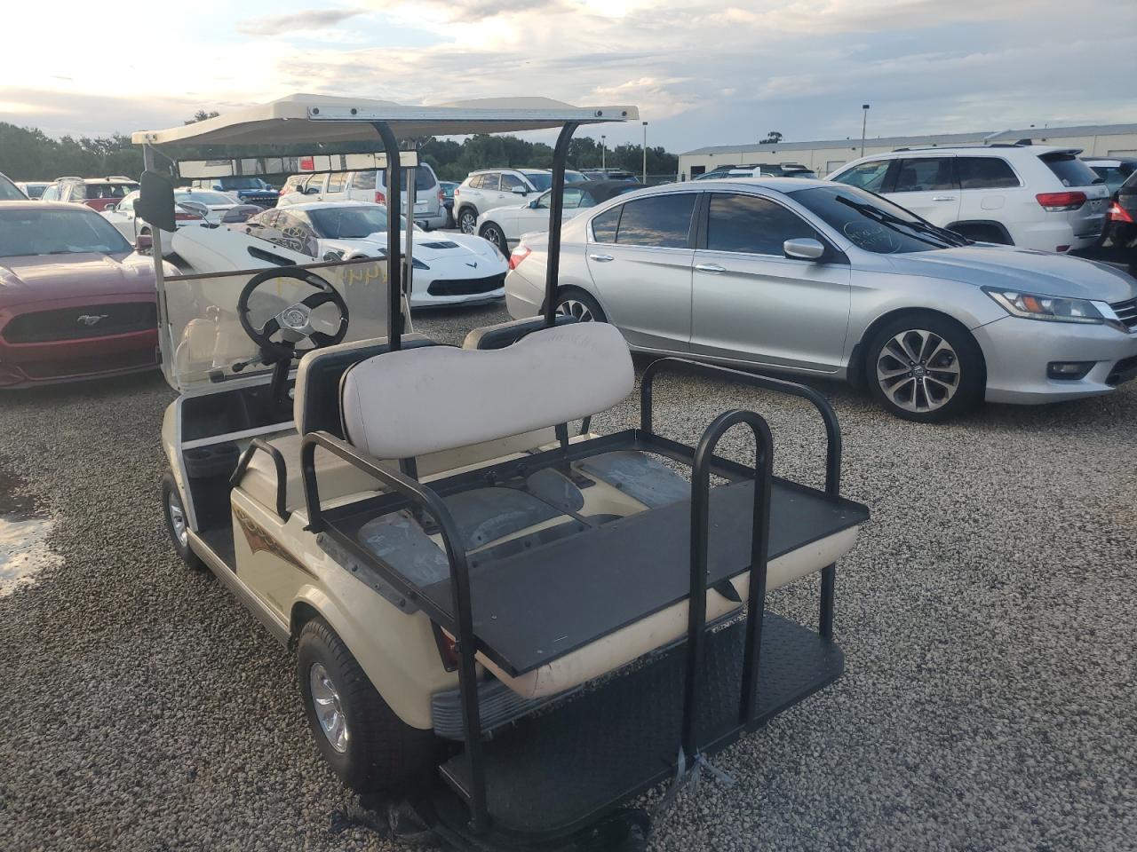 Lot #2995752499 1999 OTHR GOLF CART