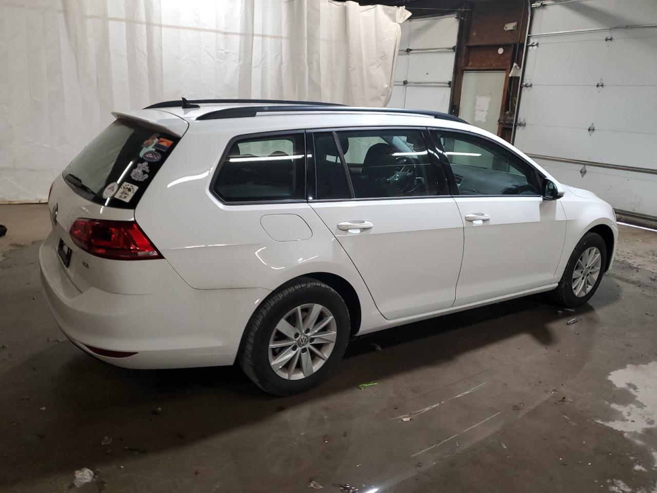 Lot #2906843208 2016 VOLKSWAGEN GOLF SPORT