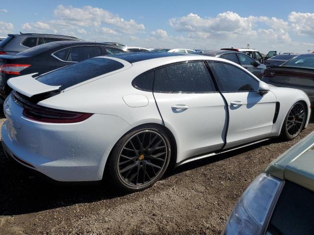 VIN WP0AB2A79JL132406 2018 PORSCHE PANAMERA no.3