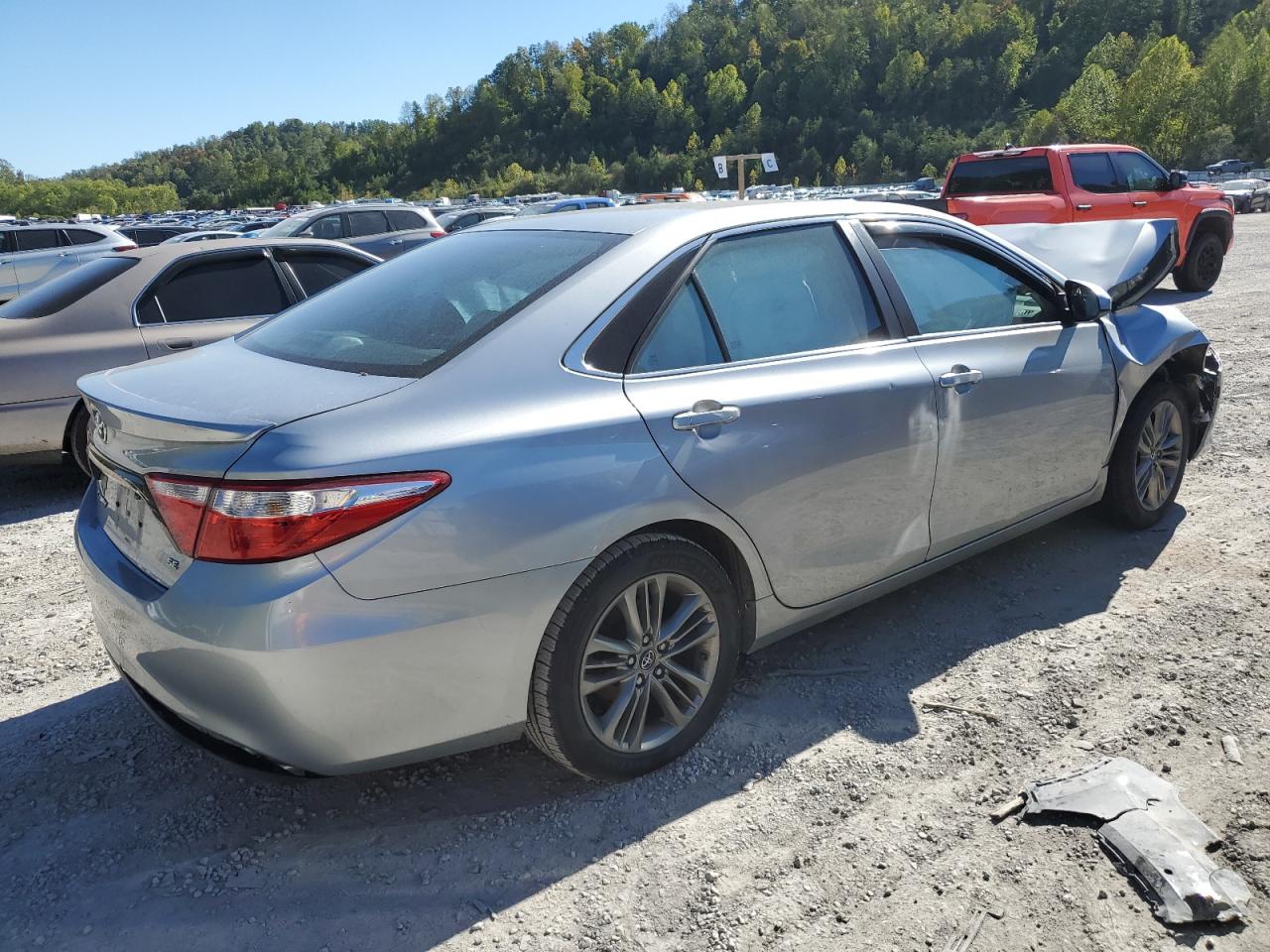 TOYOTA CAMRY LE