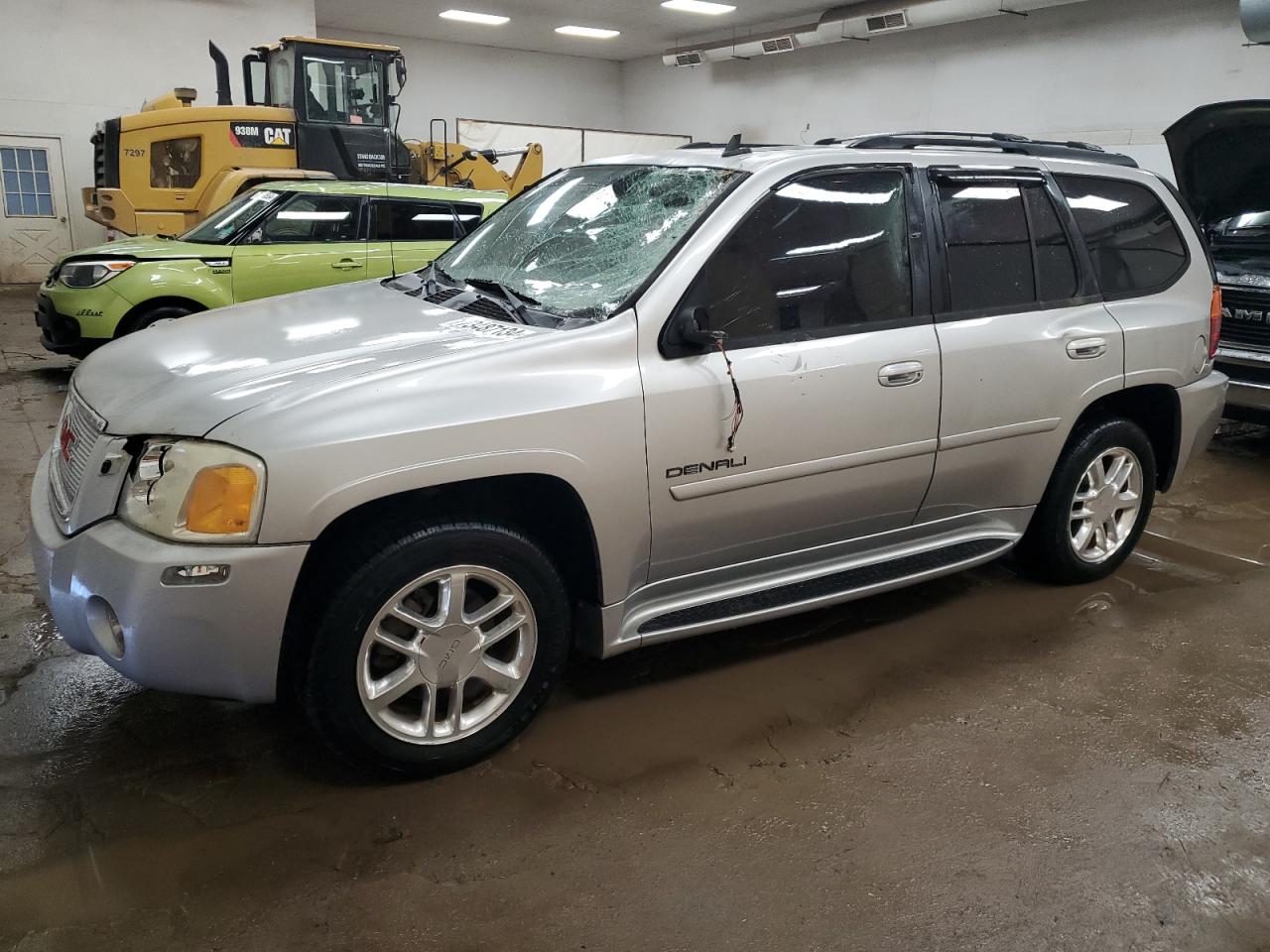 GMC Envoy 2006 Denali