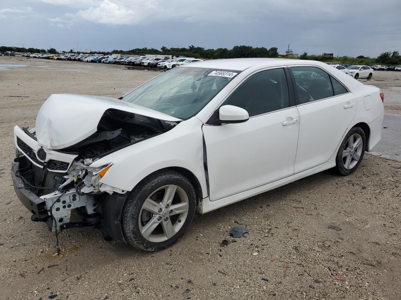 Toyota Camry 2013 