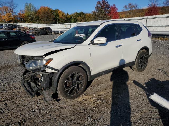 VIN 5N1AT2MV0FC838464 2015 Nissan Rogue, S no.1