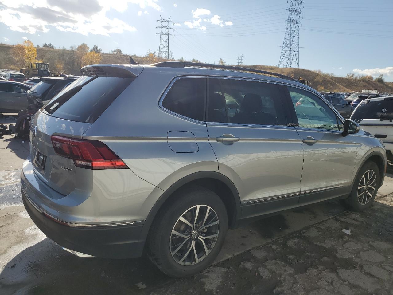 Lot #2996901889 2020 VOLKSWAGEN TIGUAN SE