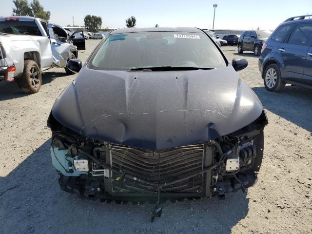 VIN 1G1RC6S53JU111235 2018 Chevrolet Volt, LT no.5