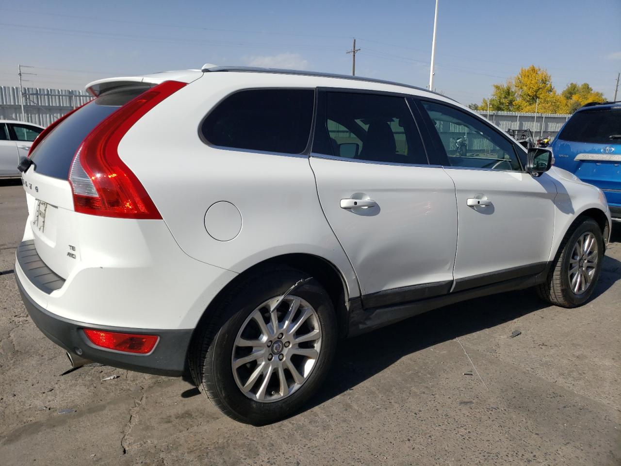 Lot #2936403771 2010 VOLVO XC60 T6