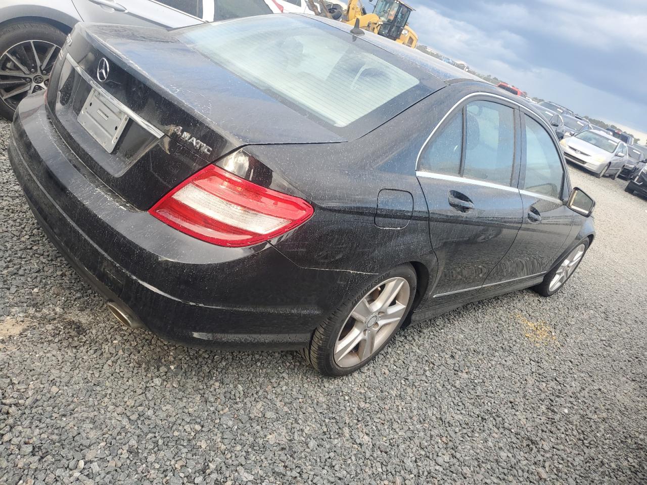 Lot #3028153501 2011 MERCEDES-BENZ C 300 4MAT