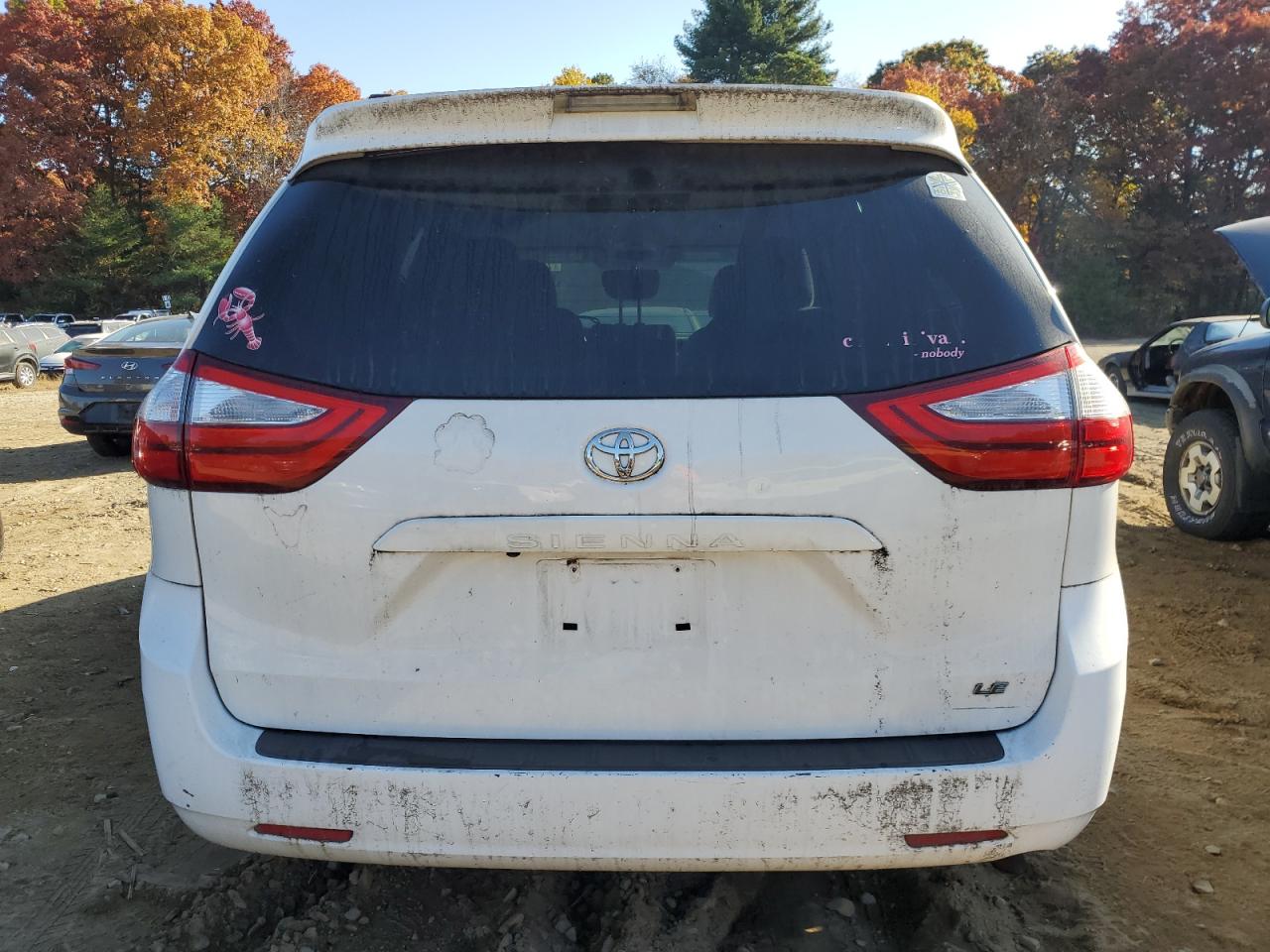 Lot #2942353144 2016 TOYOTA SIENNA LE