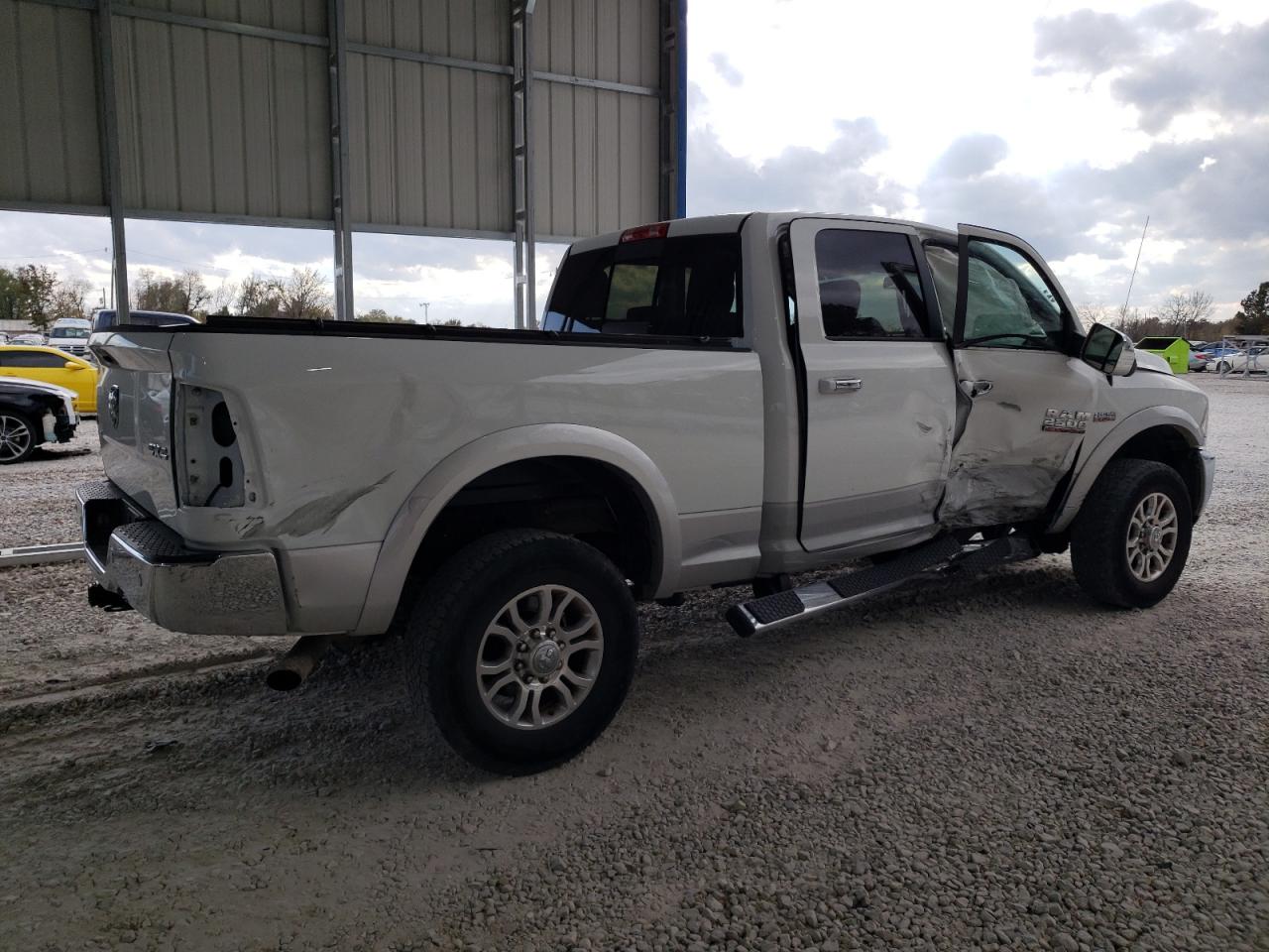 Lot #2962548793 2016 RAM 2500 LARAM