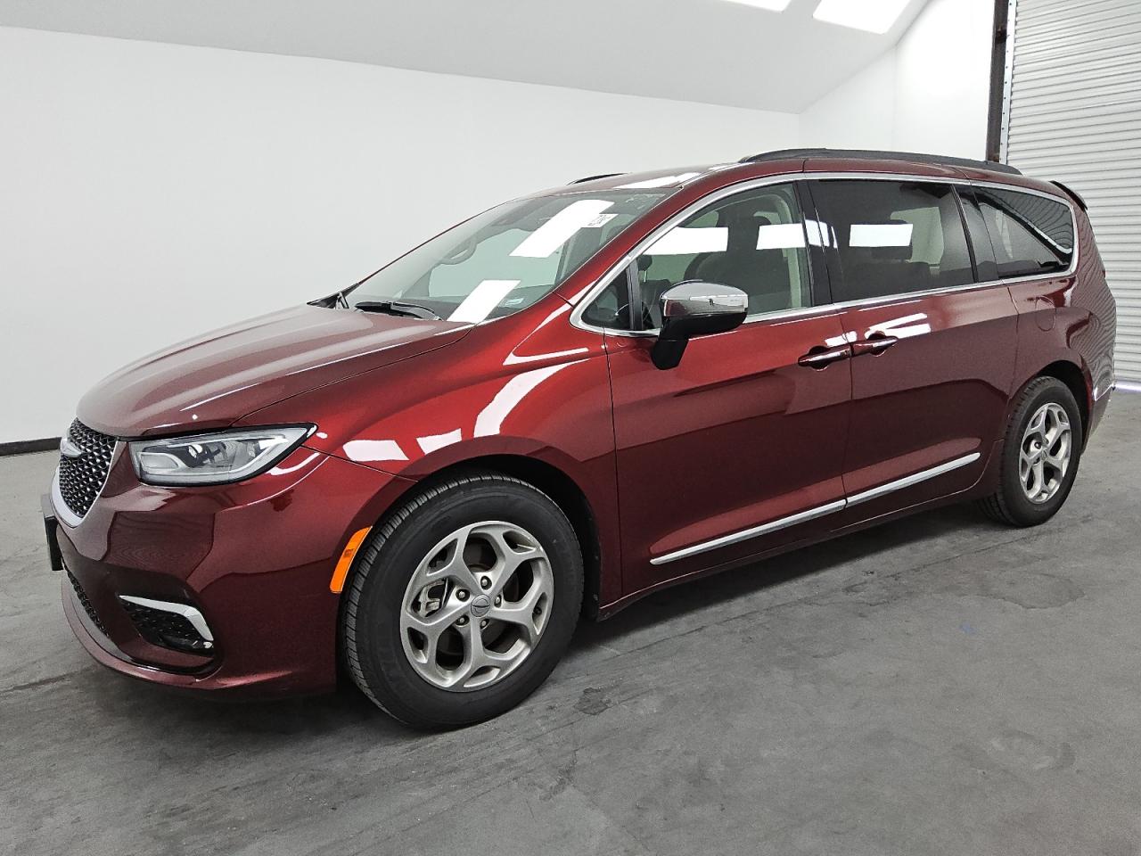 CHRYSLER PACIFICA L 2023 maroon  flexible fuel 2C4RC1GG9PR560767 photo #1