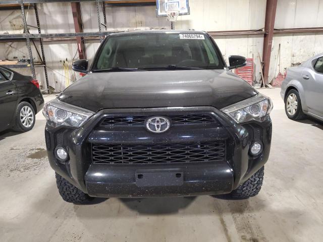 2019 TOYOTA 4RUNNER SR - JTEBU5JR0K5660094