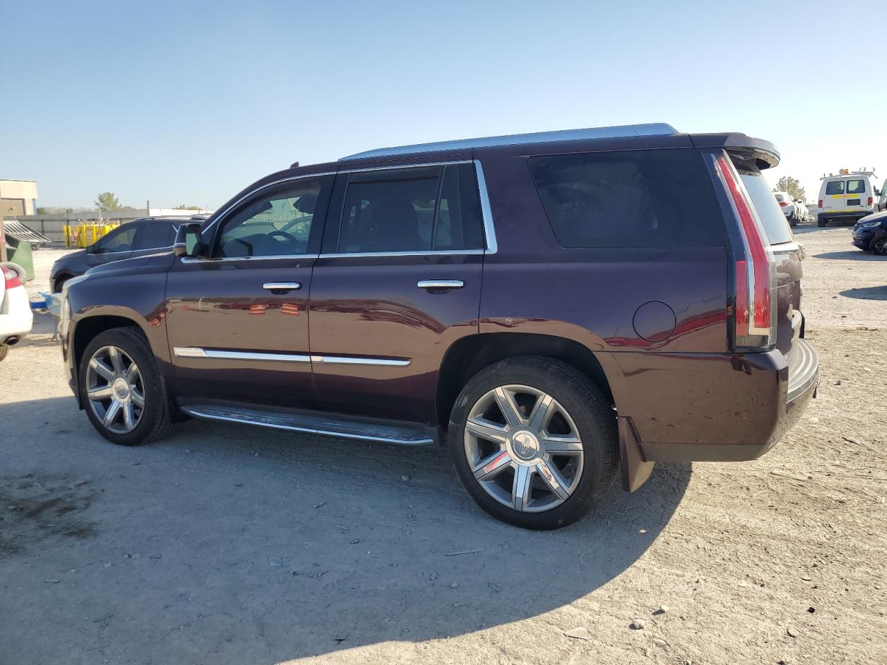 Lot #2976554570 2017 CADILLAC ESCALADE L