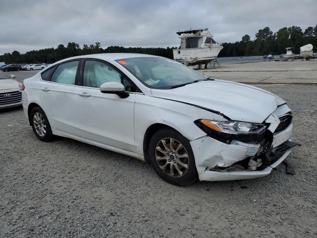 VIN 3FA6P0G71JR258754 2018 Ford Fusion, S no.4