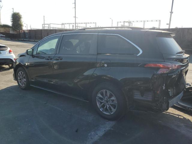 TOYOTA SIENNA LE 2021 black  hybrid engine 5TDKRKEC1MS031046 photo #3