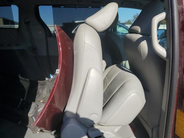 2011 TOYOTA SIENNA #3282342273