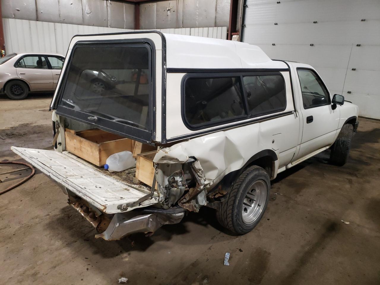 Lot #2977408863 1993 TOYOTA PICKUP 1/2