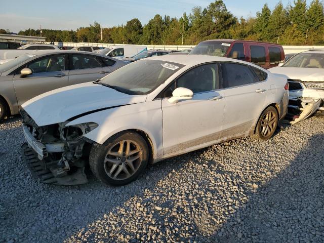 VIN 3FA6P0H75GR209175 2016 Ford Fusion, SE no.1