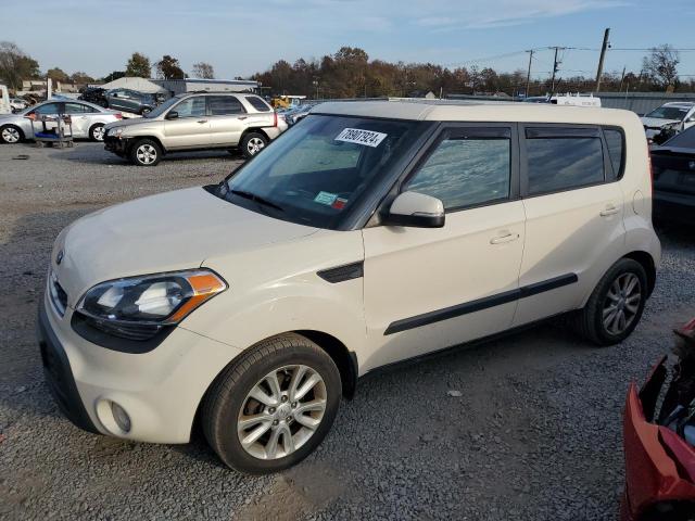 VIN KNDJT2A64D7768104 2013 KIA Soul, + no.1