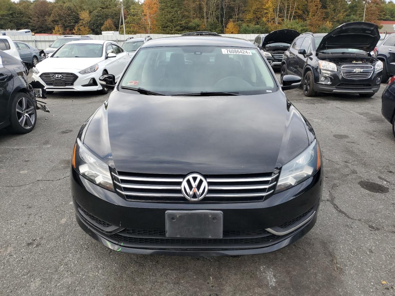 Lot #2925972230 2013 VOLKSWAGEN PASSAT S