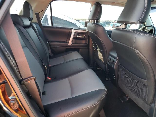 2018 TOYOTA 4RUNNER SR - JTEZU5JR7J5174878